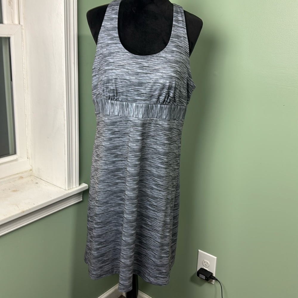 Zeroxposur athletic dress XL